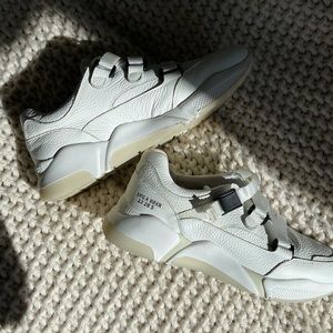 Brand New BullBoxer White Sneakers
